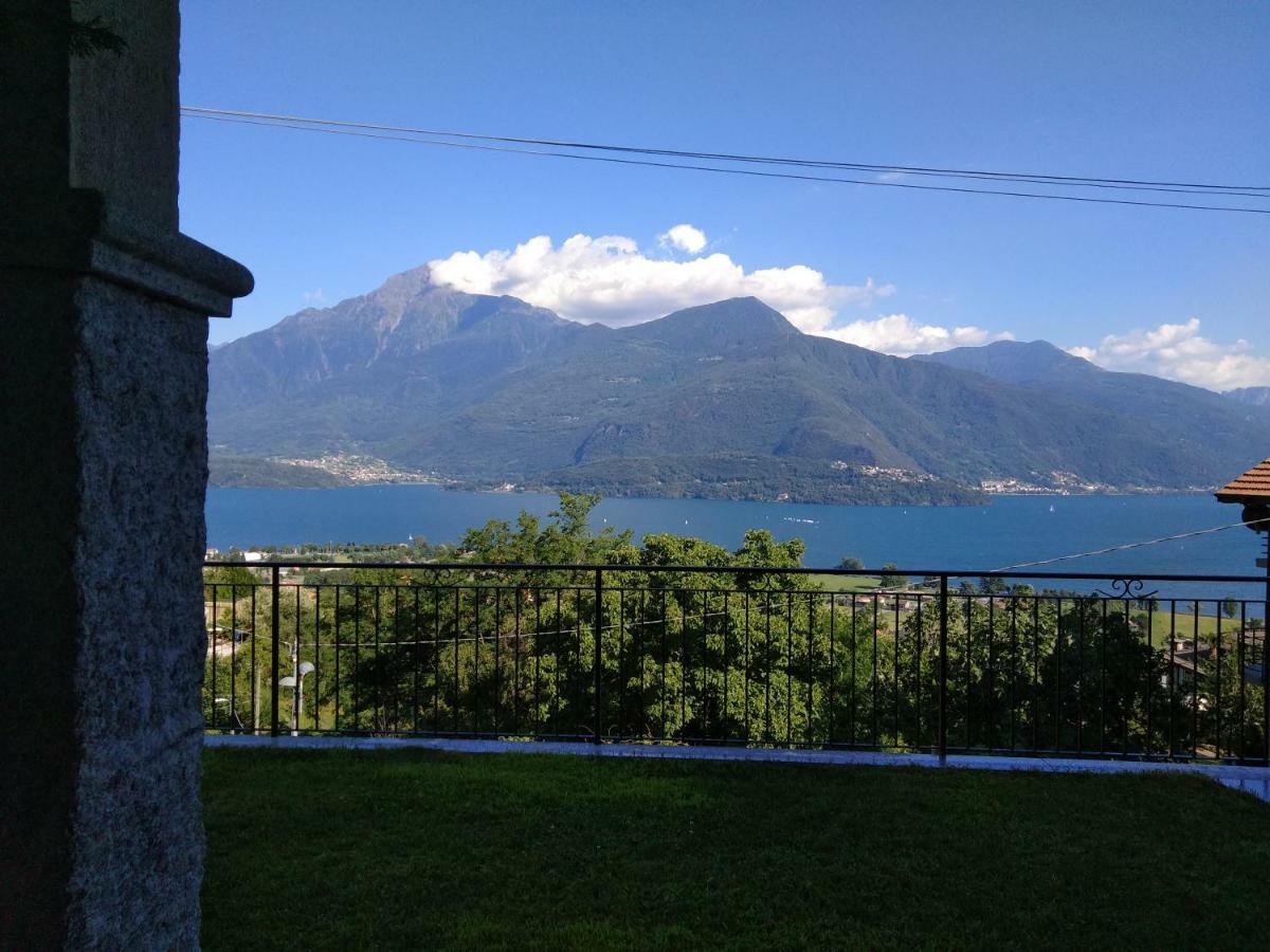 Apartment Rosa Dei Venti Gravedona Bagian luar foto